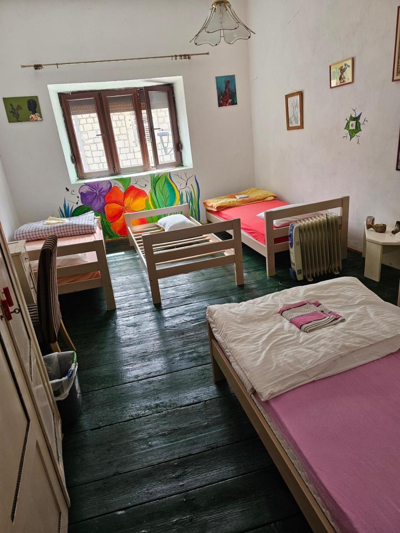 Hostel Ka Doma Cetinje Exterior foto